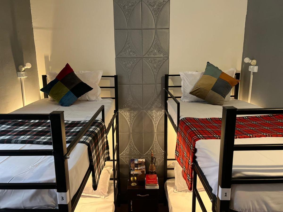Backpackers Hostel Тбілісі Екстер'єр фото