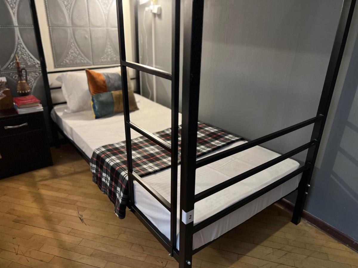 Backpackers Hostel Тбілісі Екстер'єр фото